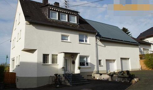Linden/Westerwald,  viel Platz für Mensch und Tier