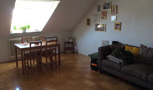 Top floor apartment for sale in Munich