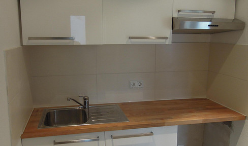 1 ZKB 22m² mit Mini-Küche & Balkon / Lassallestraße Karlsruhe / ab 01.03.