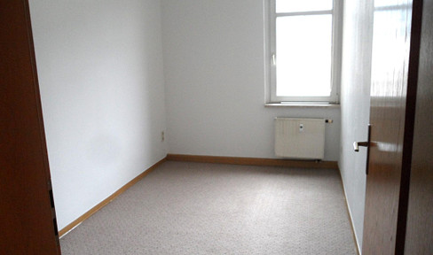 Affordable 2-room apartment in Wilkau-Haßlau 40 m² with parking space