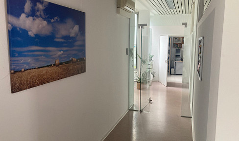Bright, spacious office/practice space in a central location in Bingen am Rhein