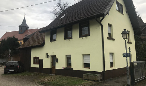 Near Baden Baden !  Individual half-timbered house with barn and separate garden shed