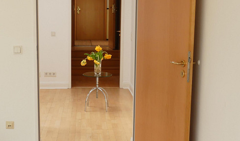 Mitten im Regierungsviertel - Dachgeschoss-Maisonette -