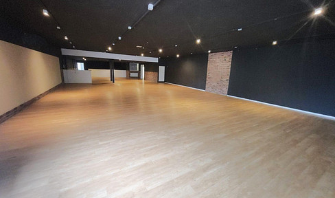Top first floor space for rent in Neunkirchen