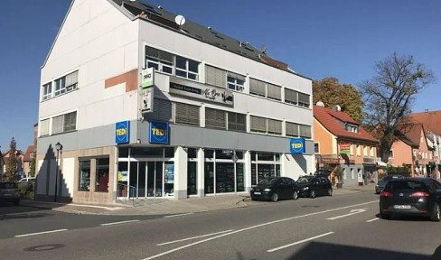 In the heart of Stein near Nuremberg Residential-commercial building approx. 2,400 m² from private owner