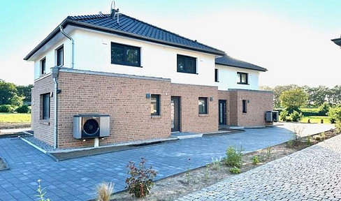 High-quality semi-detached house in 21709 Düdenbüttel near Stade