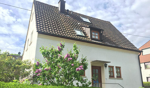 Detached EFH with 504 sqm beautiful plot in Ludwigsburg