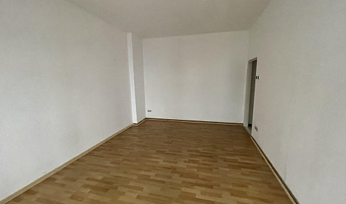 1-room apartment in old building (ground floor)