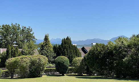 Einzigartiges Baugrundstück mit See- und Bergblick - PROVISIONSFREI