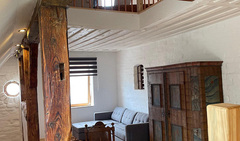 Renovierte 2,5-Zimmer Möblierte Wohnung Galerie Loft in Rottenburg