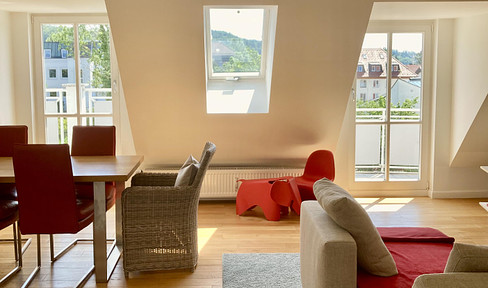 Provisionsfrei - Schöne 2-Zi.Wohnung mit Wohnküche und 2 Balkonen, Herrsching