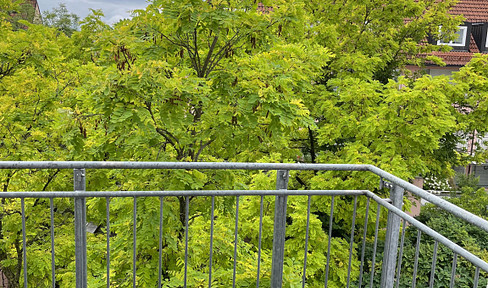 Zentral 2-Zimmer-DG-Wohnung Laim, gemütlich,  hell, Süd-Westbalkon