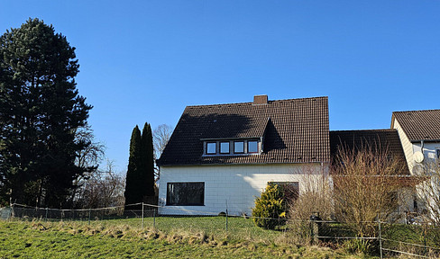 Idyllic living on a former farm: 180 m² house in a courtyard community