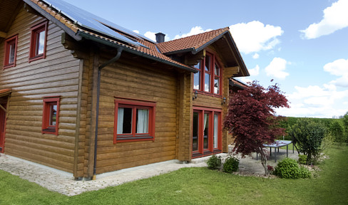 Schönes Holzblockhaus