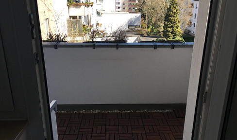 Großzügige 2-Zimmer-Wohnung mit Balkon in Düsseldorf-Derendorf schräg gegenüber der neuen Hochschule