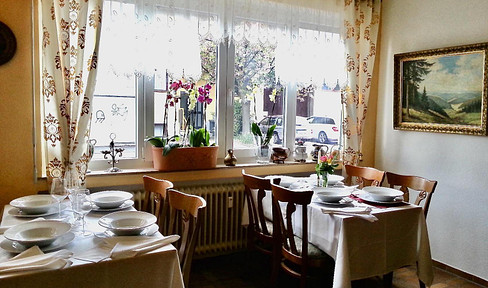 Voll ausgestattetes Restaurant zur sofortigen Übernahme