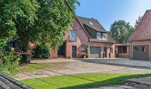Fantastic farm with many possible uses in Petershagen for sale by PRIVATE