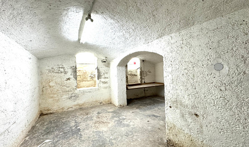 Atelier / großer Keller zu vermieten