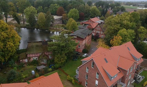 New barrier-free 4-room apartment in Ashausen, driveway, carport, large balcony, EBK, mill pond