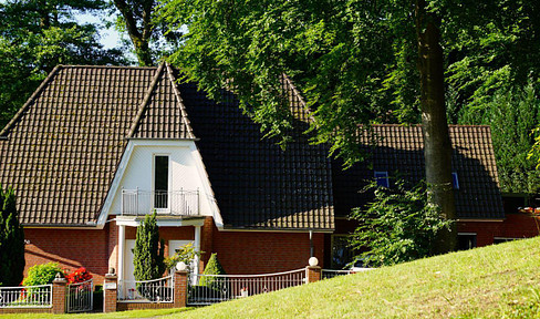 Exceptional detached house on the edge of the forest, near Nienburg-Weser.   Dream for city weary