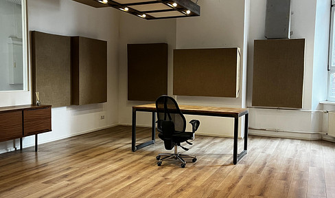 Office Space for Rent in Kreuzberg, Berlin - with famous recording studios as your neighbor