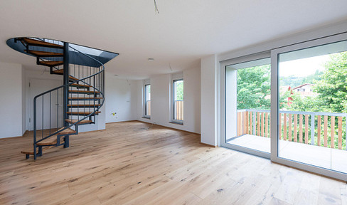 4-room maisonette apartment 2nd floor with balcony A-20