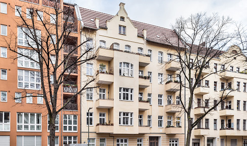 Furnished Studio Apartment /Vollmöbliert  in Charlottenburg