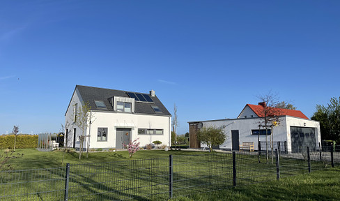 Modernes Architektenhaus in Ostsee-/Strandnähe