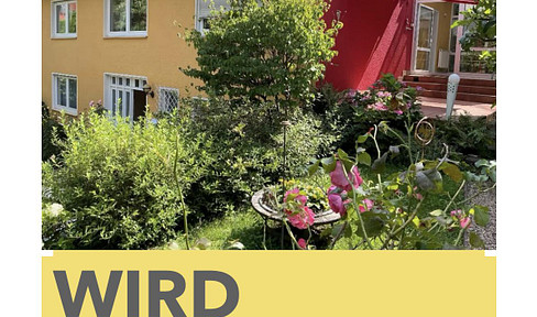Wohnen am Waldrand: Einfamilienhaus mit Charme und sep.Büro/ELW