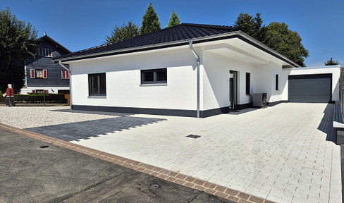 Barrier-free, Bungalow KfW55 !!!commission-free!!! available immediately