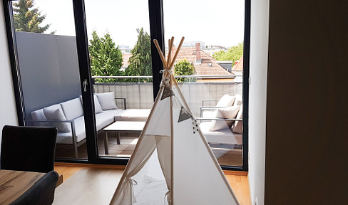 Penthouse maisonette with EKB above the rooftops of Niederrad