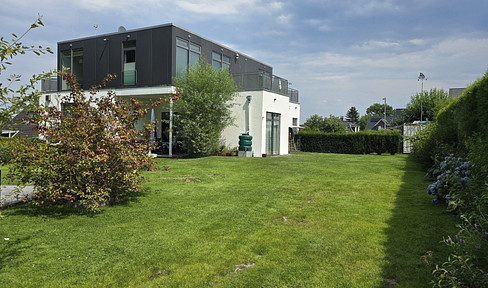 EXKLUSIVE KUBUS-VILLA MIT PHOTOTHERMIE- & FOTOVOLTAIKANLAGE UND VIELEN NUTZUNGSMÖGLICHKEITEN