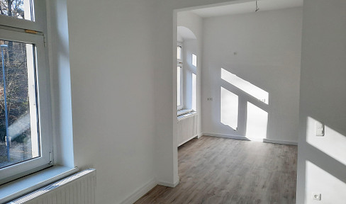 2 Wohnungen mit Charme in attraktiver Lage: DD-Bühlau, Grundstraße 165