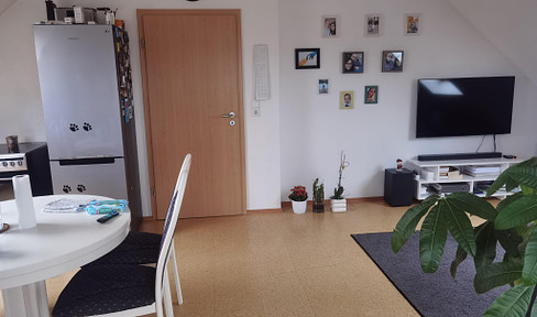 Geschmackvolle, gepflegte 2 - Zimmer-DG - Wohnung in Lahr/Schwarzwald