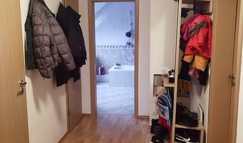 Geschmackvolle, gepflegte 2 - Zimmer-DG - Wohnung in Lahr/Schwarzwald