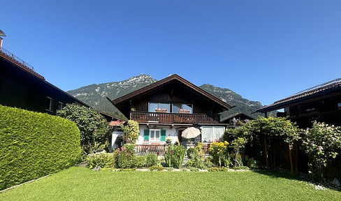 well-kept detached house in a quiet, sunny location in Garmisch-Partenkirchen commission-free