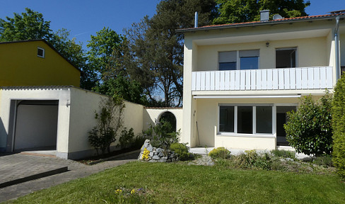 ++ EXTENSIVELY RENOVATED SEMI-DETACHED HOUSE++IMMEDIATELY AVAILABLE++COMMISSION-FREE++