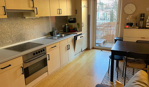 2,5 Zimmer hell, charmant, zentral mit  West-Südbalkon in München Laim
