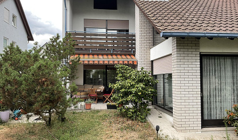 Well-maintained single-family house available immediately.