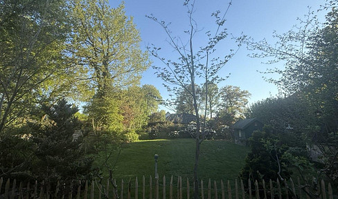 Hude-Süd beautiful detached house in quiet central location with large secluded garden!