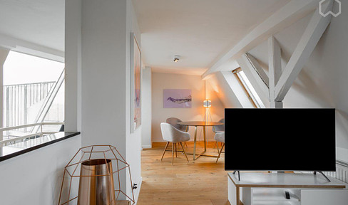 Traumhafte Maisonette Wohnung im Agnesviertel mit großer, privater Dachterrasse mit Domblick!