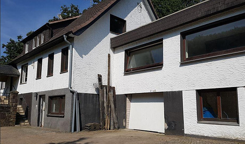 Two-family house in the countryside of Witten near Lake Kemnader