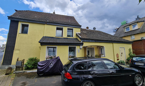 Einfamilienhaus mit Einliegerwohnung Hennef- Geistingen