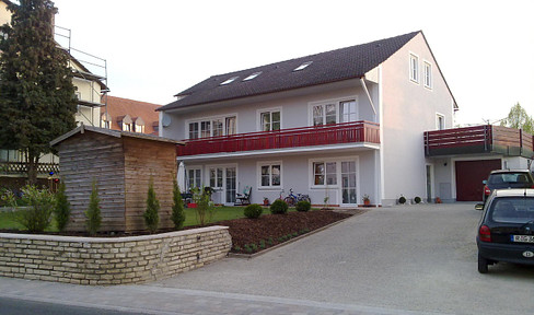 Helle 4-Zi Wohnung mit großzügiger Terrasse im Zentrum von Rohr