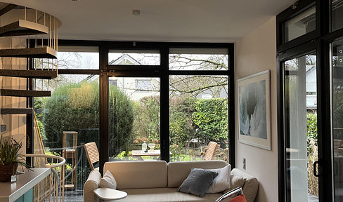 Moderne helle 2-Zimmer-Wohnung -Maisonette- mit Terrasse in Königswinter-Stieldorf