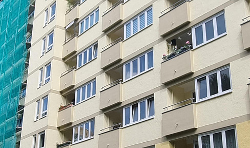 Bezugsfreie 1 Zimmer-Wohnung mit Balkon in guter Lage