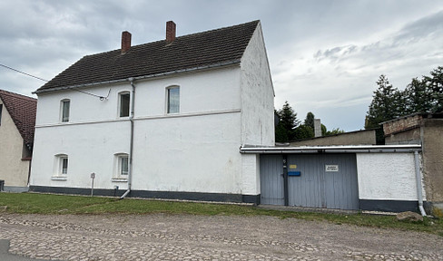 Detached house in a quiet location