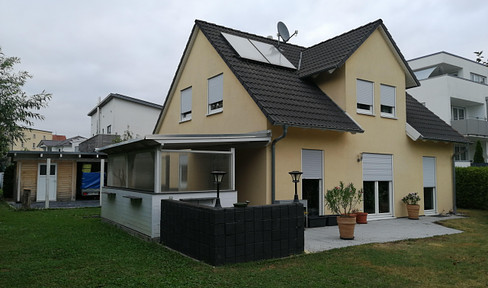 Detached house in a quiet, central location in Hüttlingen