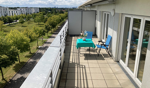 Schöne, helle Dachterrassenwohnung mit Südausrichtung und Penthouseflair