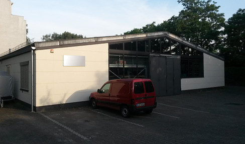 Ground-floor workshop, hall, warehouse for trade or production in Berlin-Tempelhof